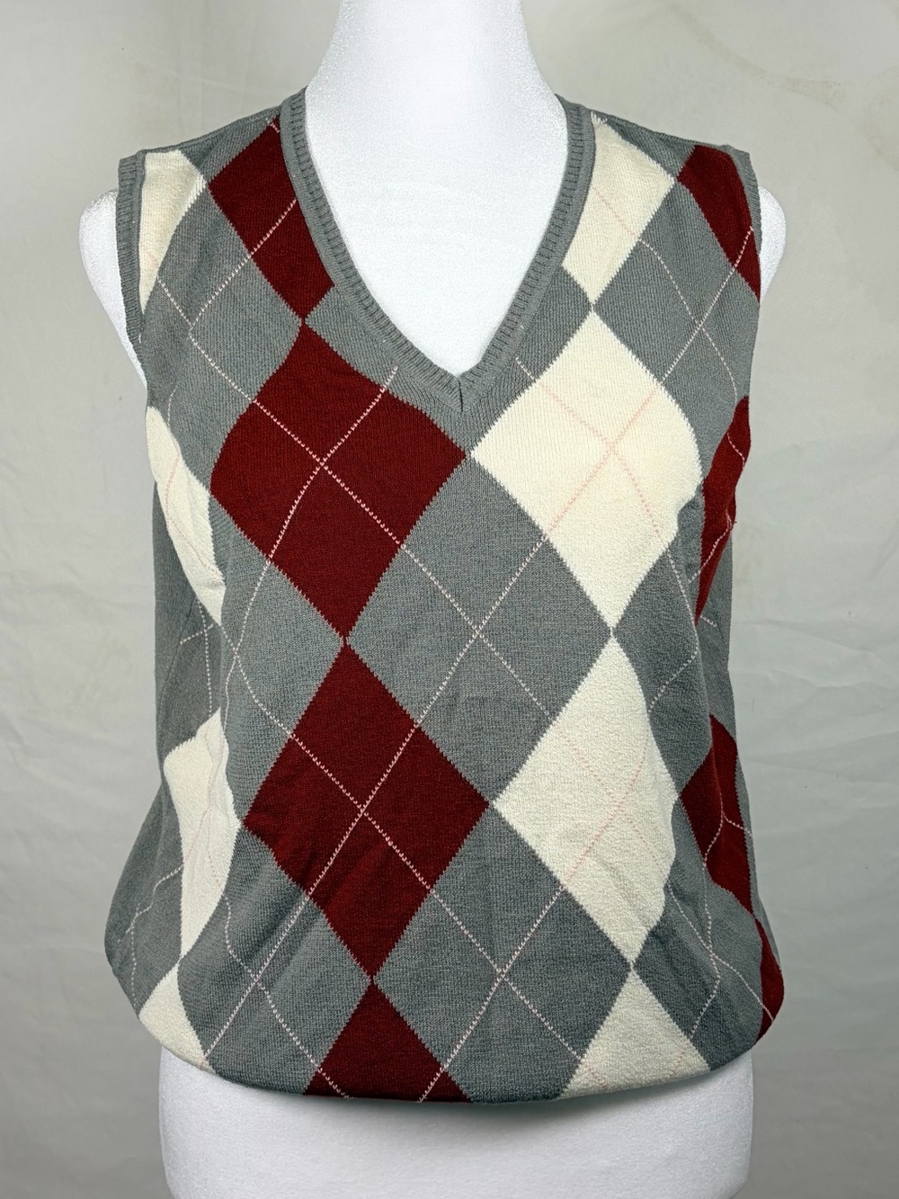 Argyle Knit Women’s Sweater Vest — Gray & Burgundy